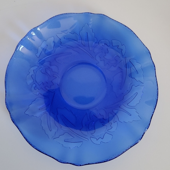 Vintage Arcoroc France Cobalt Blue Cup and Saucer - Picture 4 of 8